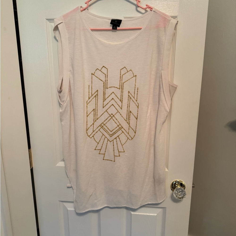 Worthington Casual Muscle Tee with Gold Graphic Cut Out